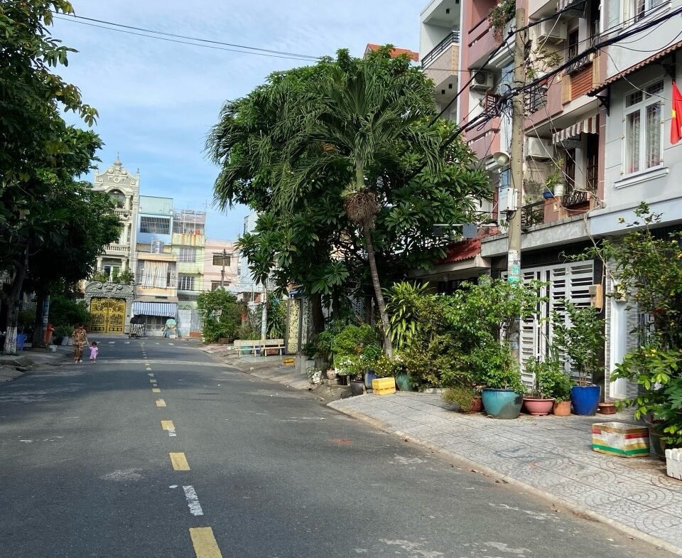 mặt tiền đường 1B khu tên lửa