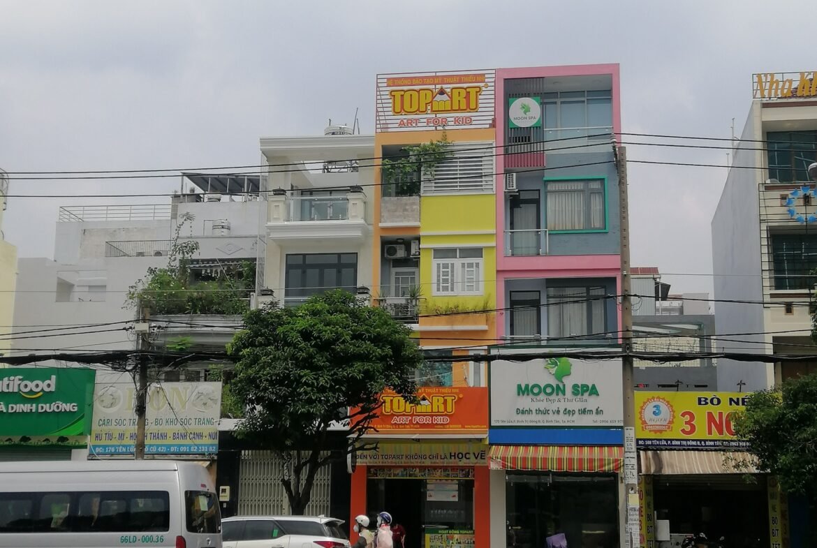 nhà đường tên lửa