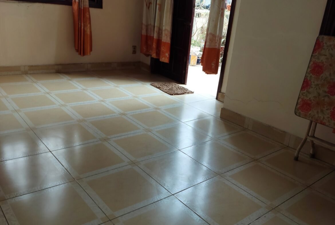 phòng ngủ mặt tiền Lê Cao Lãng