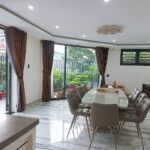 Phòng khách nhà mặt tiền lê cao lãng