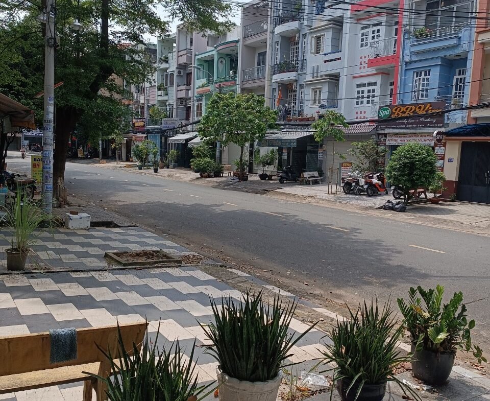 Bán nhà mặt tiền đường 17 gần Aeon Bình Tân