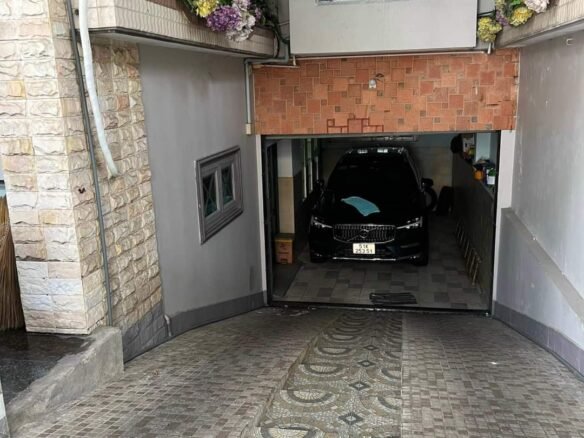 Gara biệt thự đường số 18 khu tên lửa