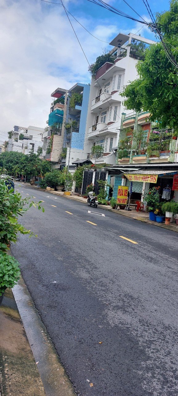 Bán nhà Mặt tiền Lê Sao 4.5x19 3 lầu đẹp