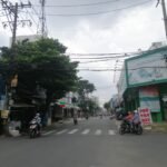 bán nhà mặt tiền đường Lê Khôi