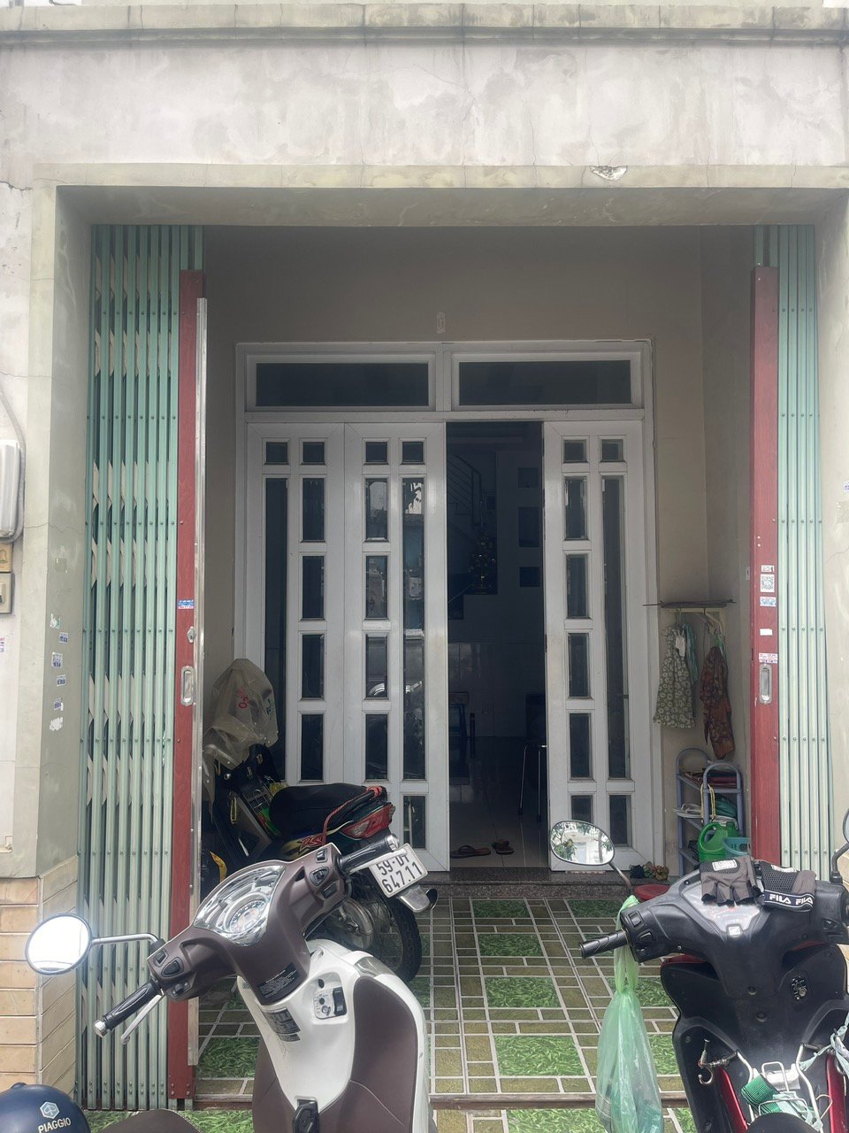 bán nhà mặt tiền Lê Niệm