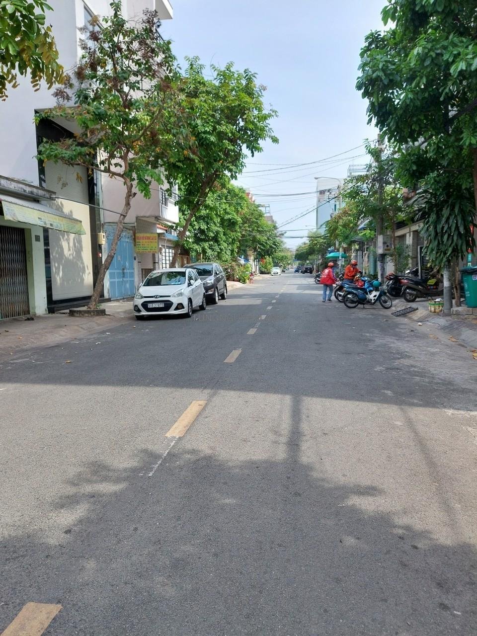 Bán nhà mặt tiền Quách Đình Bảo