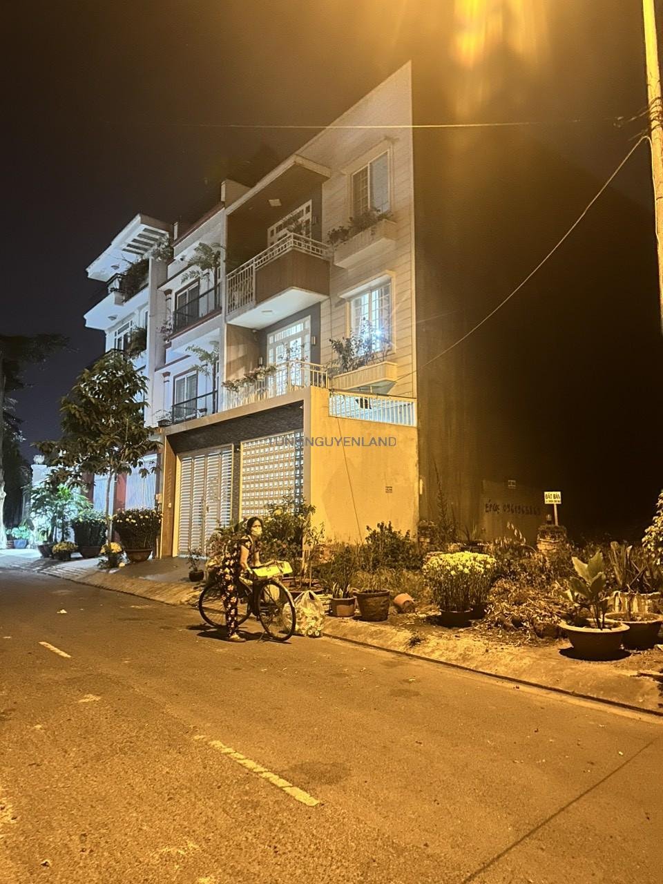 z4168616001464_756733325a2be9cd4e85edd3bbf862c9