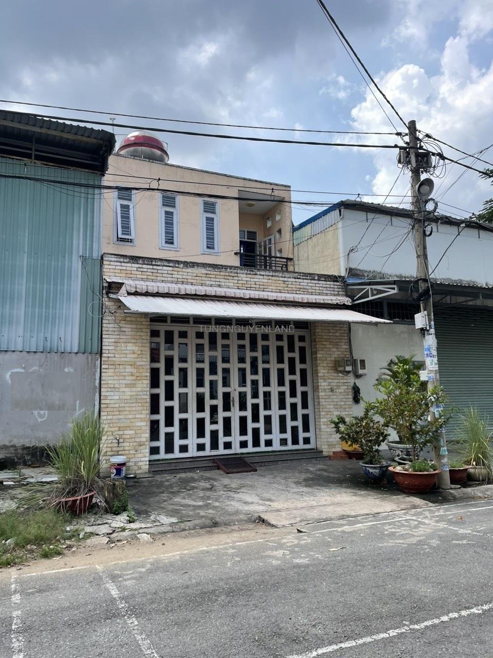 nhà mặt tiền giá rẻ khu Tên Lửa 6×24 chỉ 8.5 tỷ nhà mặt tiền giá rẻ khu Tên Lửa 6x24 chỉ 8.5 tỷ