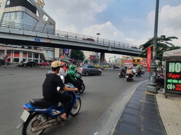 Bán Nhà 2 mặt tiền đường Cộng Hoà