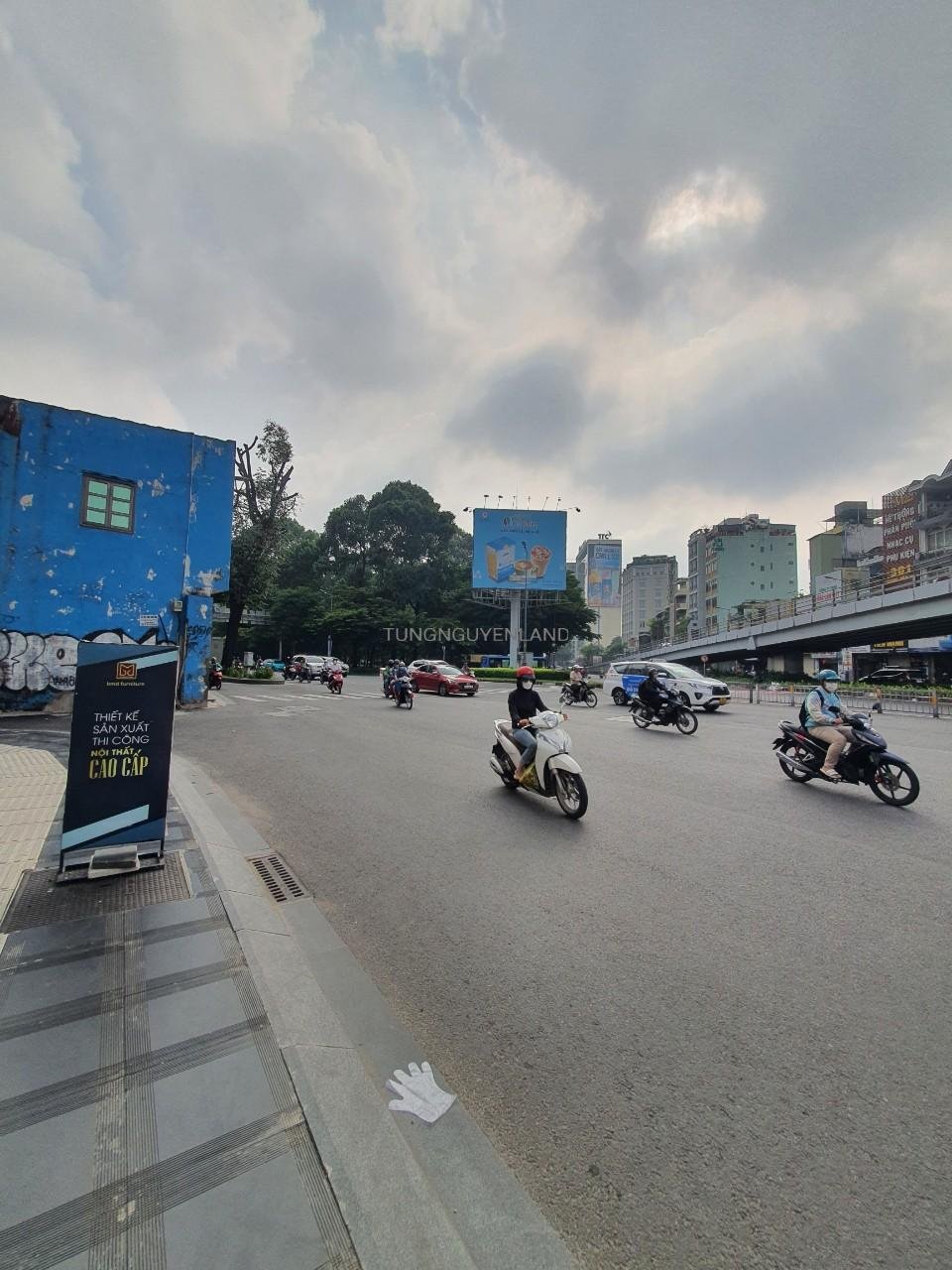 z4837383709698_25880b38e0c865c0a60a5c748acfd127