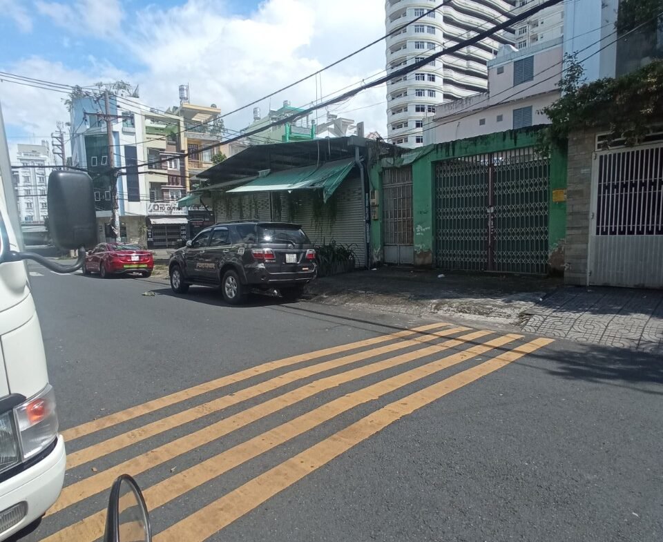 bán đất mặt tiền đường số 3