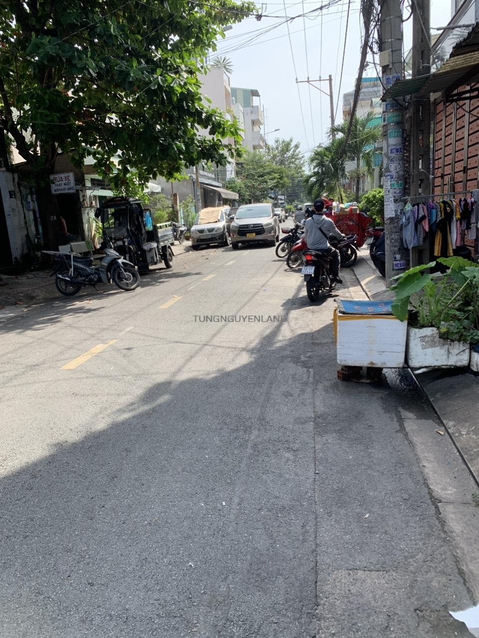 z4862979305912_3357aa26e2ef3ae39925d5ca86a25a40