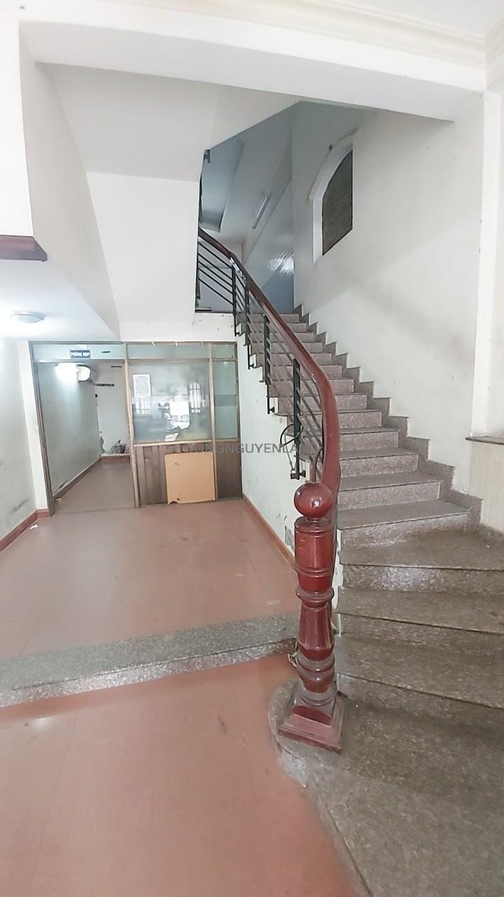 z4897698713687_b0b76905d7961770dd2ce26f3f03faa0