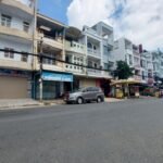 nhà mặt tiền đường 55 khu Tên Lửa