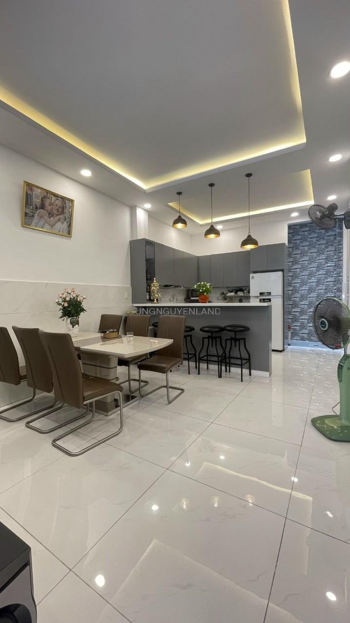 z5167456682058_40d1263f7022ba70bd88db4a44ed337f