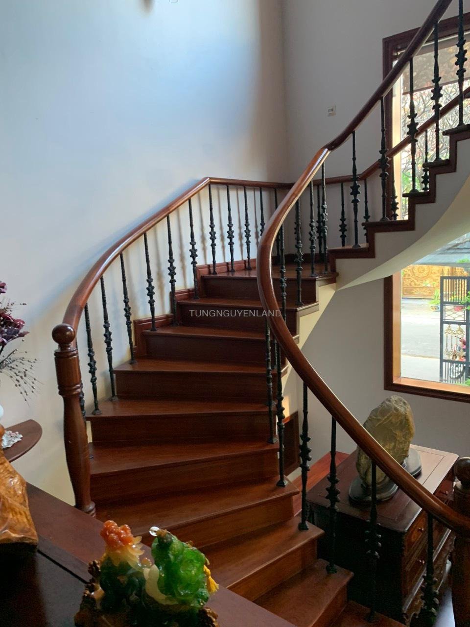 z5170756863089_eccd419a1b480805803391ae0f1dbb95