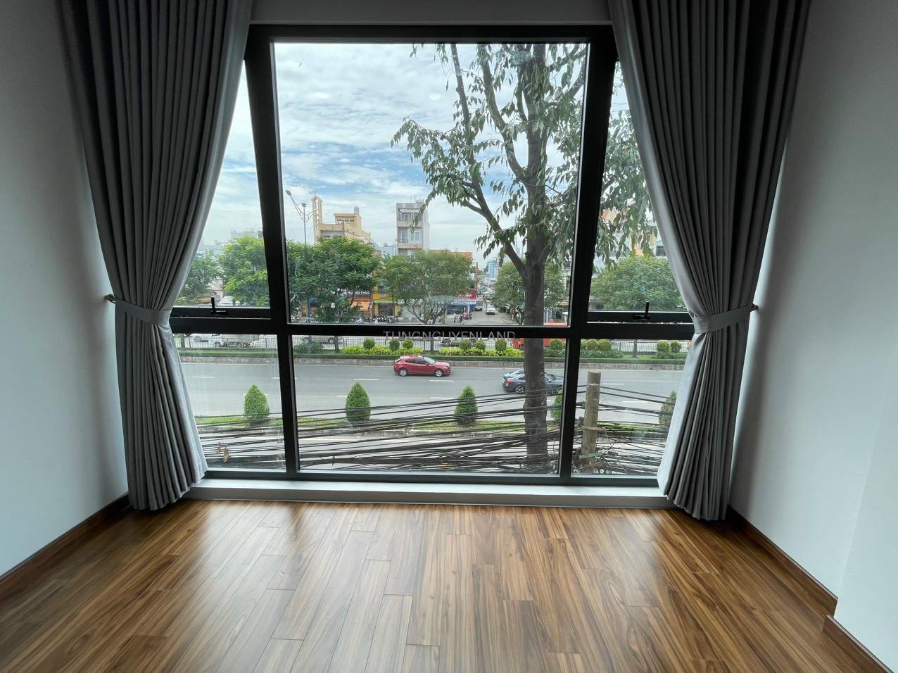 z5179624220927_68d2f9b4041f51239709f7310126497b