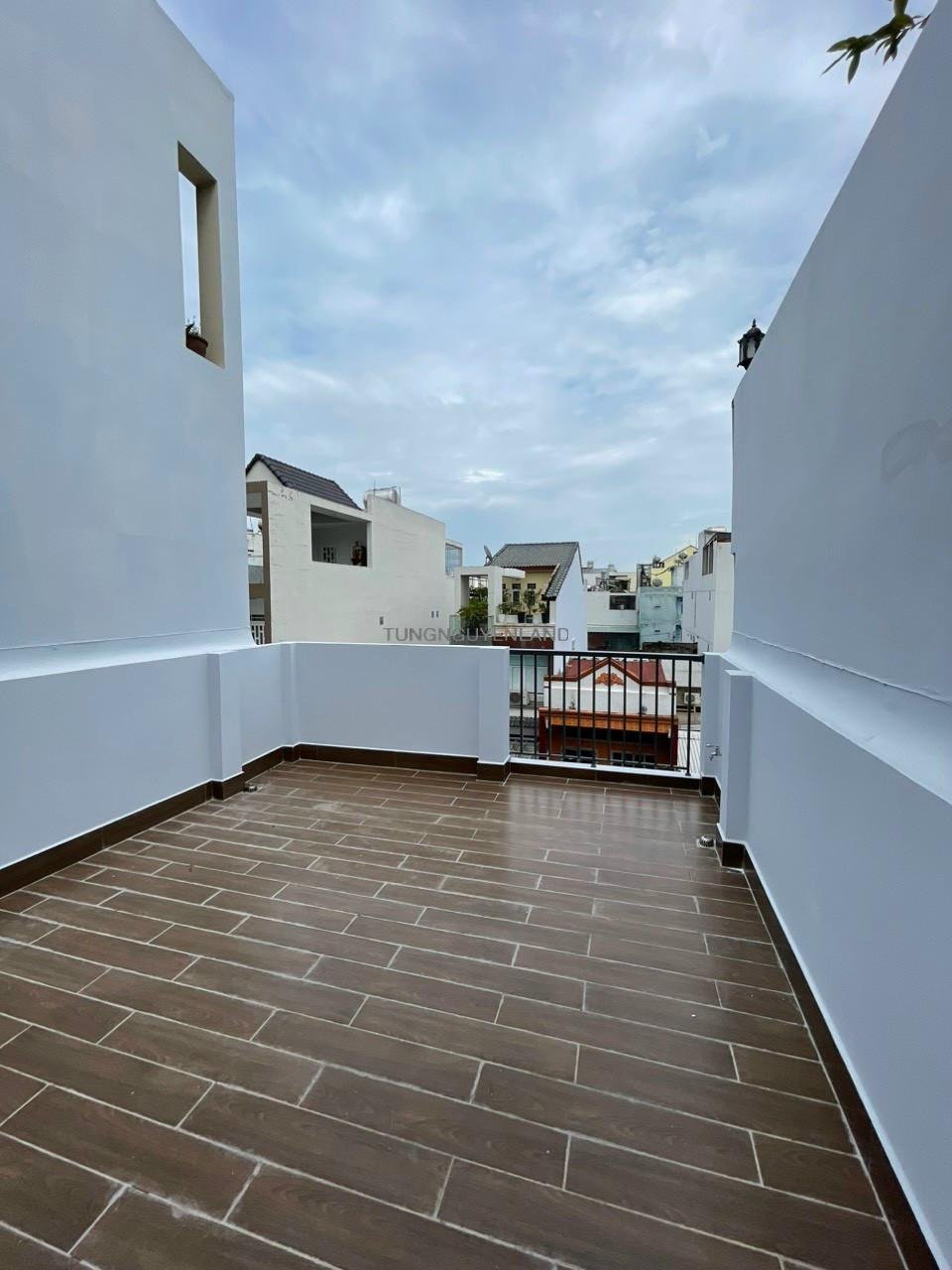 z5179624226344_0d76d4bac9656249f3865610968c334e