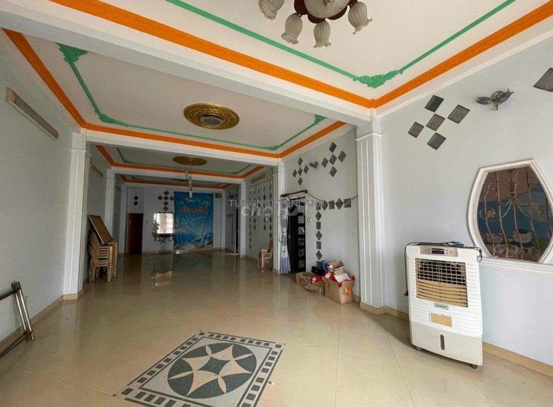 z5256620955970_9c59f8d67be3417e229a139f67355ce2