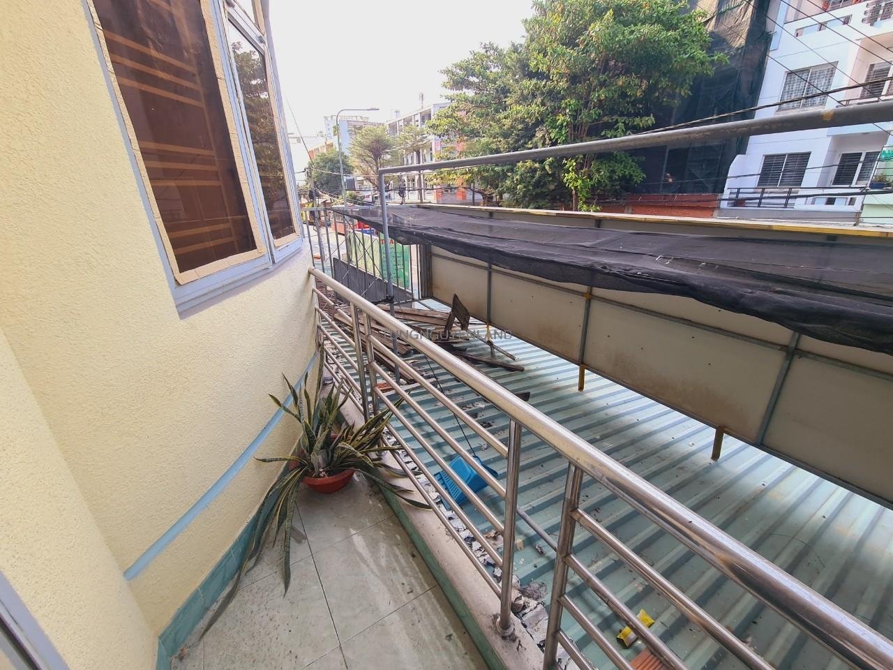 z5282881856359_eea71e50f7f0d00ee02e4287969a951d