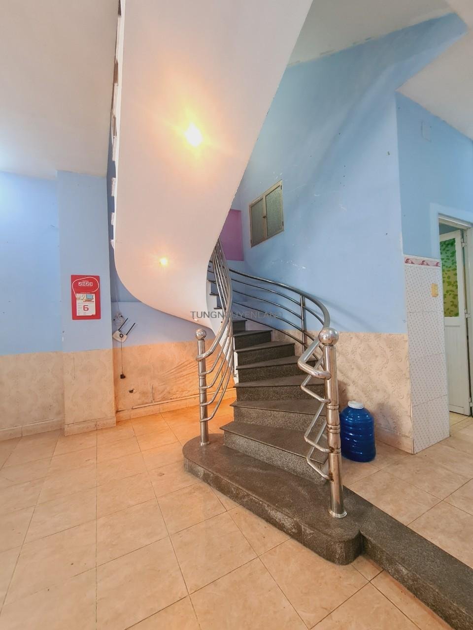 z5282881861650_2cb07a7e1a7cd1d09cf500442b7da09e