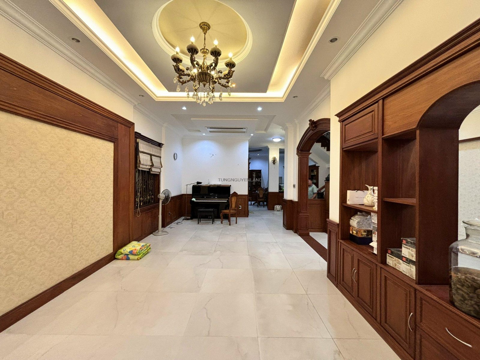 z5360056672470_8cbbe9db8beb36f53b6653ddc5365320