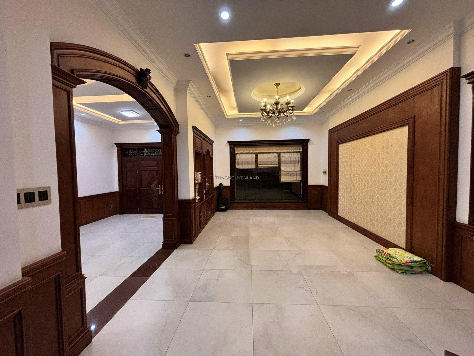 z5360056672471_49151f29a6fc463517db8d6870a995f6