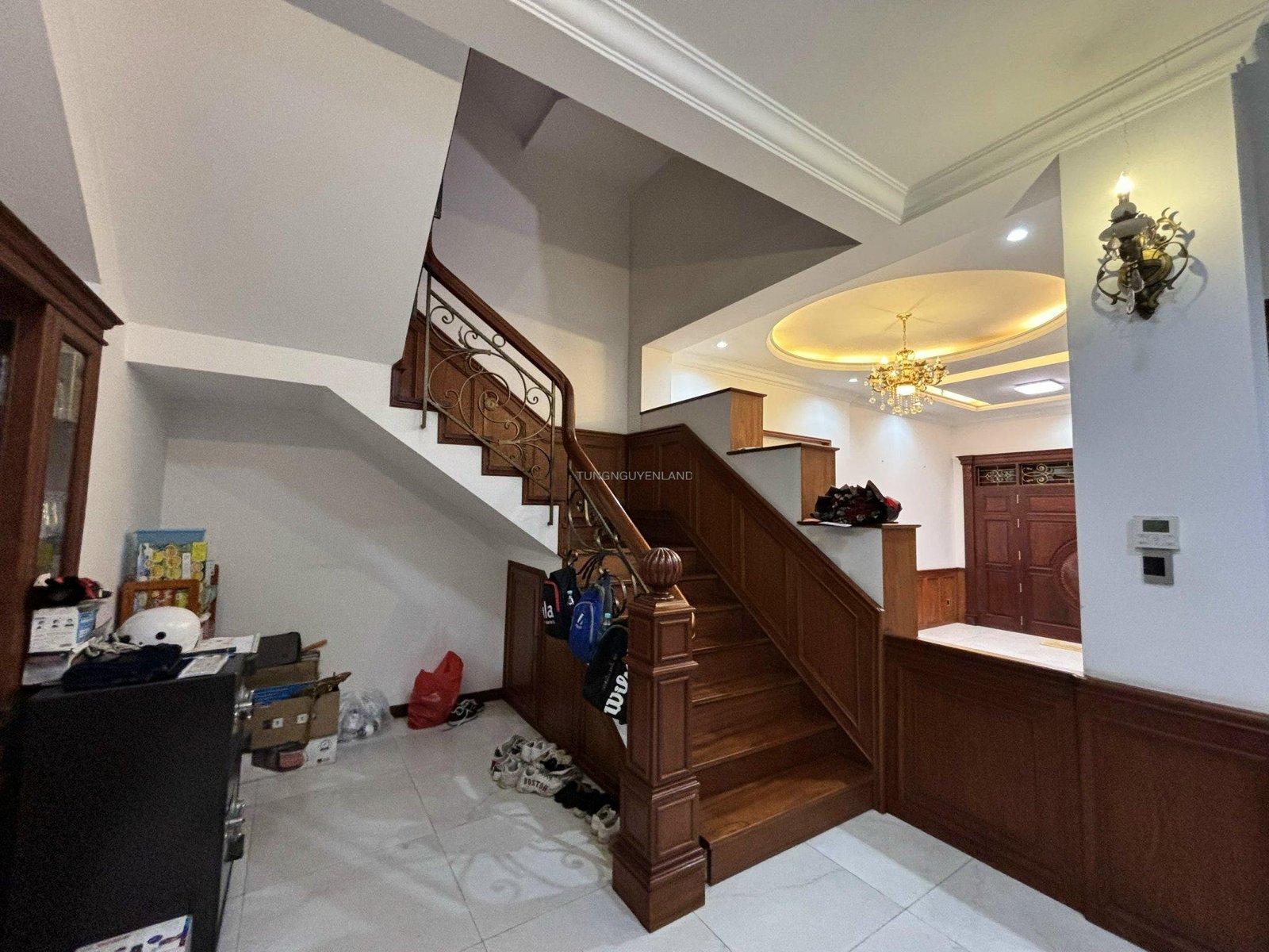 z5360056672689_2aaef95a0d98882648de091f1304fe81