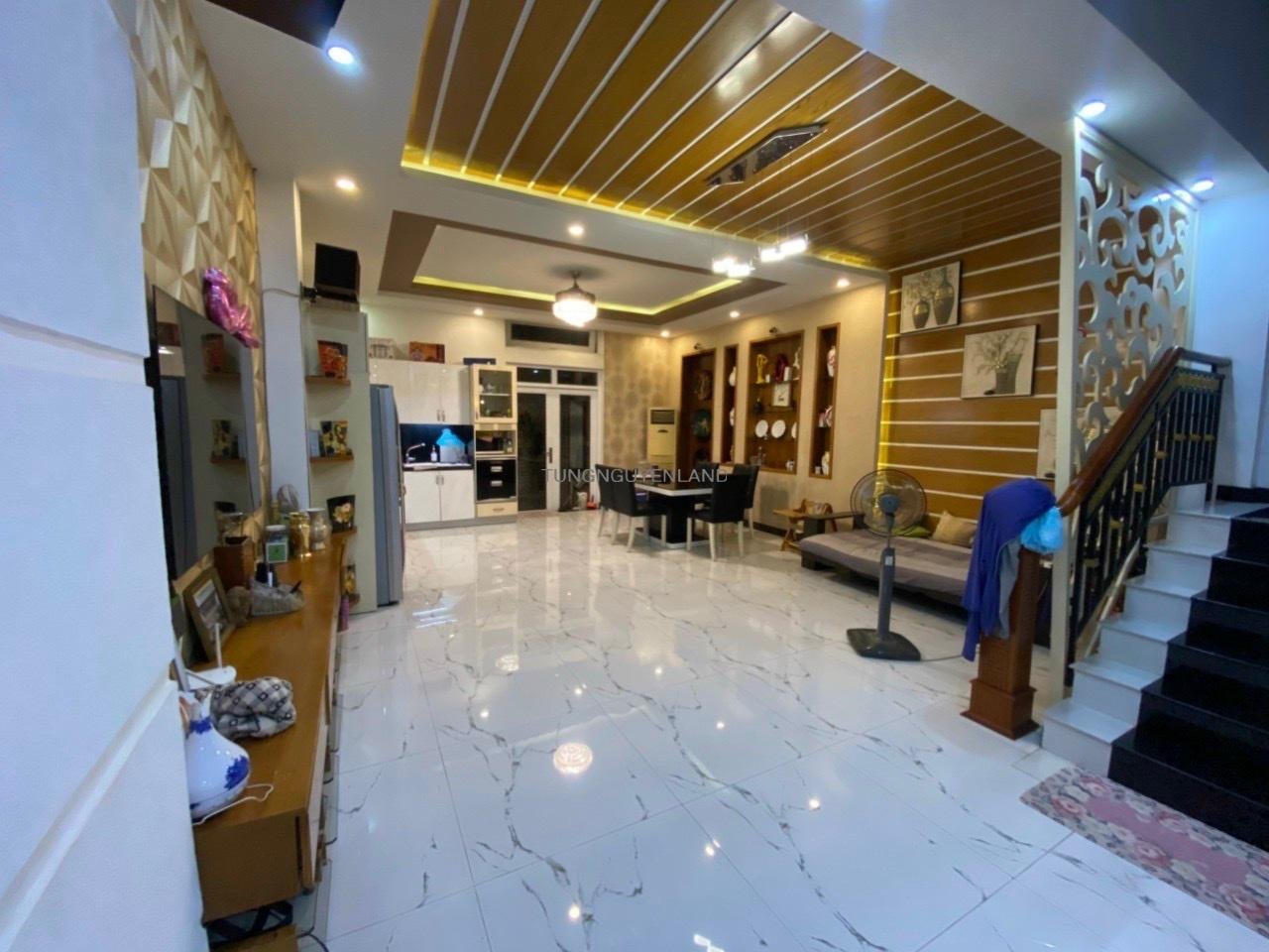 z5079242168697_abfa251c85455a06a79e93eda867ed4e