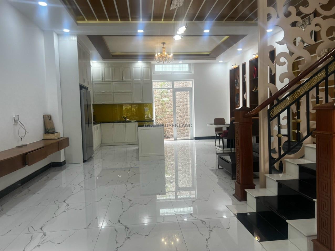 z5416897298693_5e7e2d6b28604016e81eea125779dacd