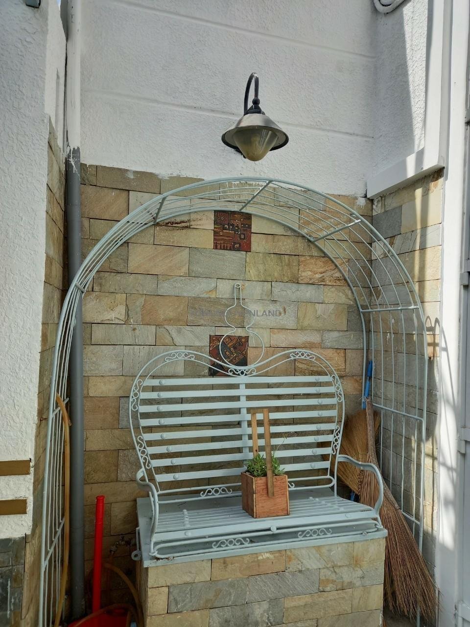 z5600126424045_723b8ca2acda185e07b6bac113221184