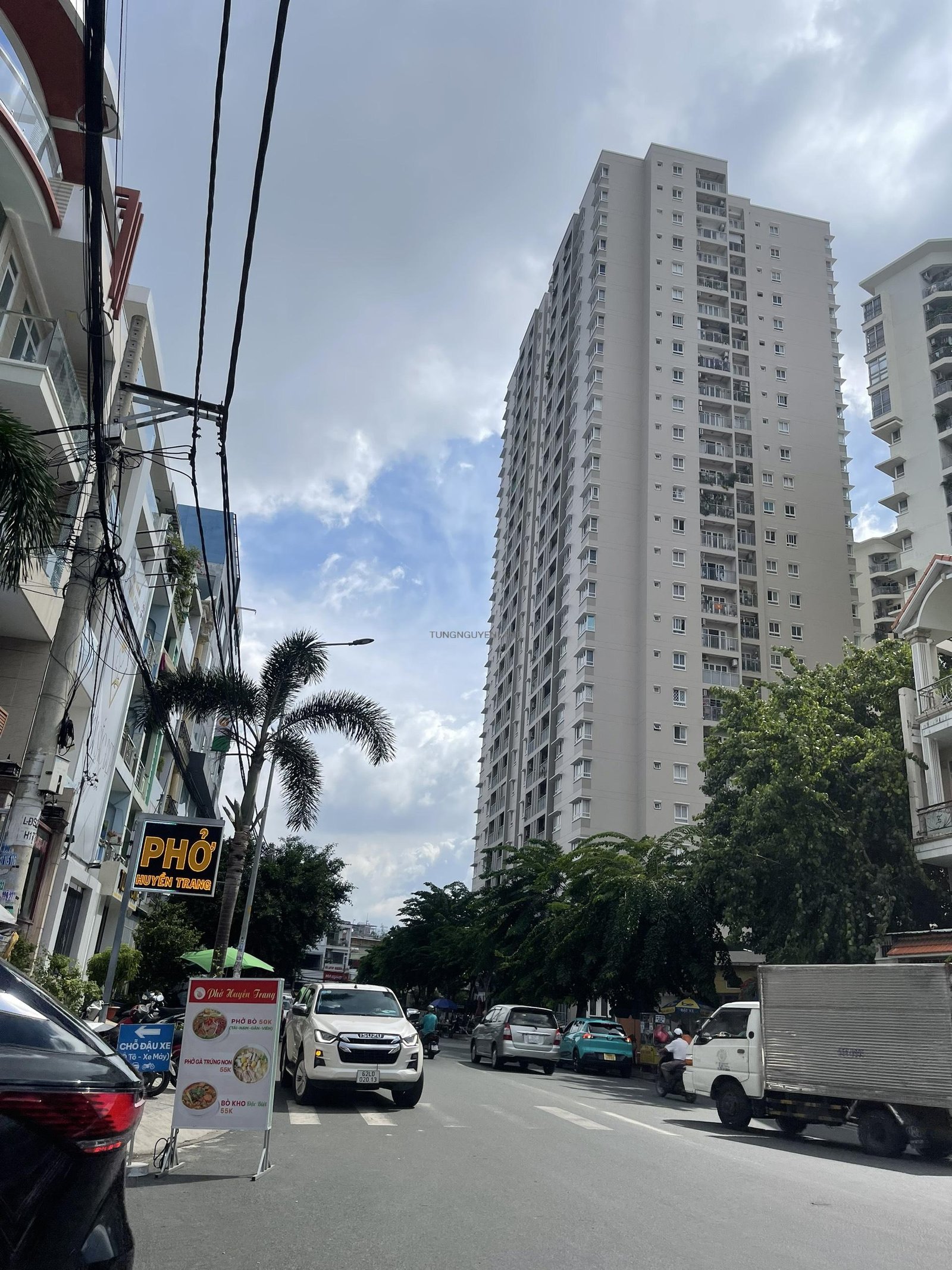 z5628976689712_8b445ac4c9db494855348e776a6583e8