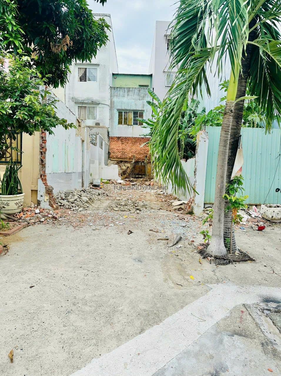 z5632276118146_38d56d0c21b8f249b12df61191b2aca4