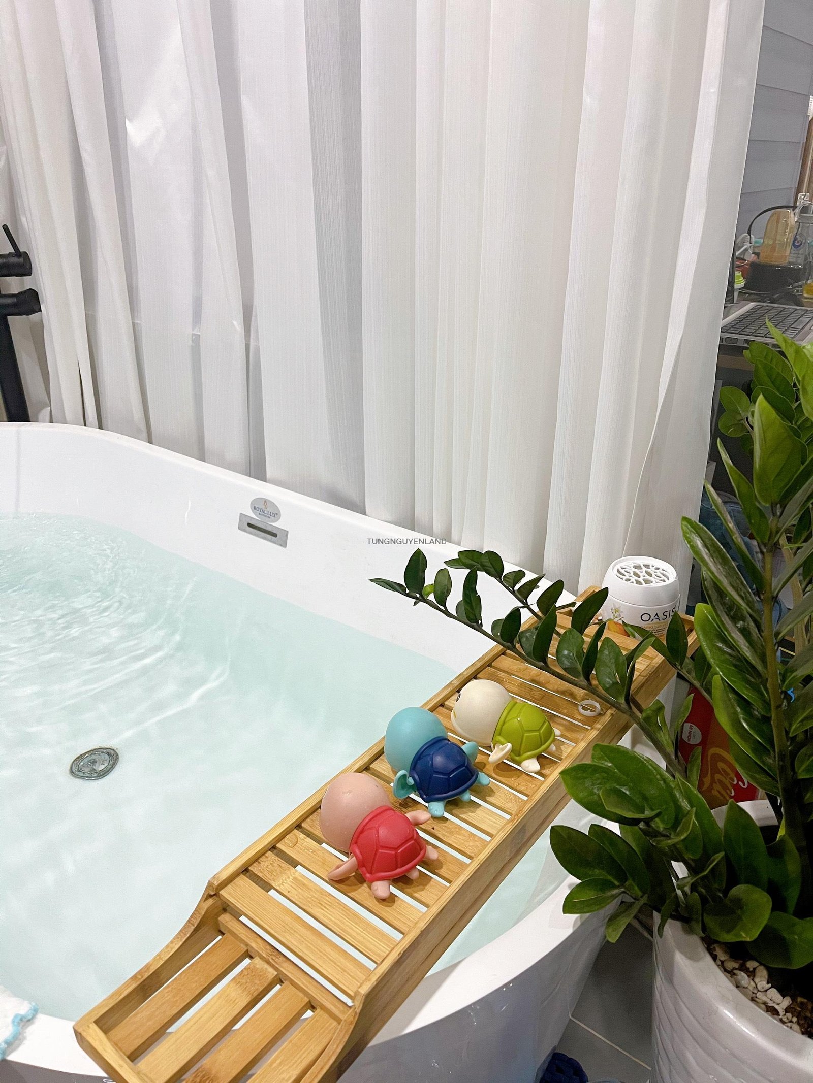 z5751690256840_5b574d6c43a76a40de8f785e6132dadc