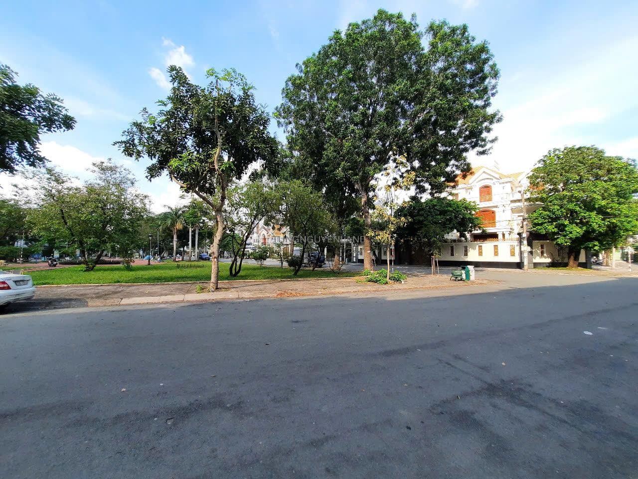 z6111828028045_26d91d1fd5c2e58798d5d95805dfcbcb