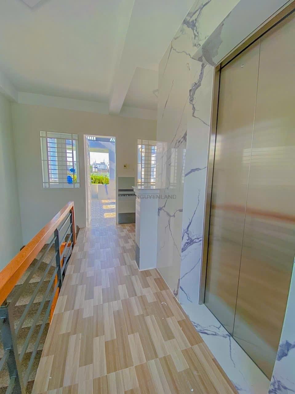 z6138828867949_92358ab4bb71949347b3ea42bbb4d363