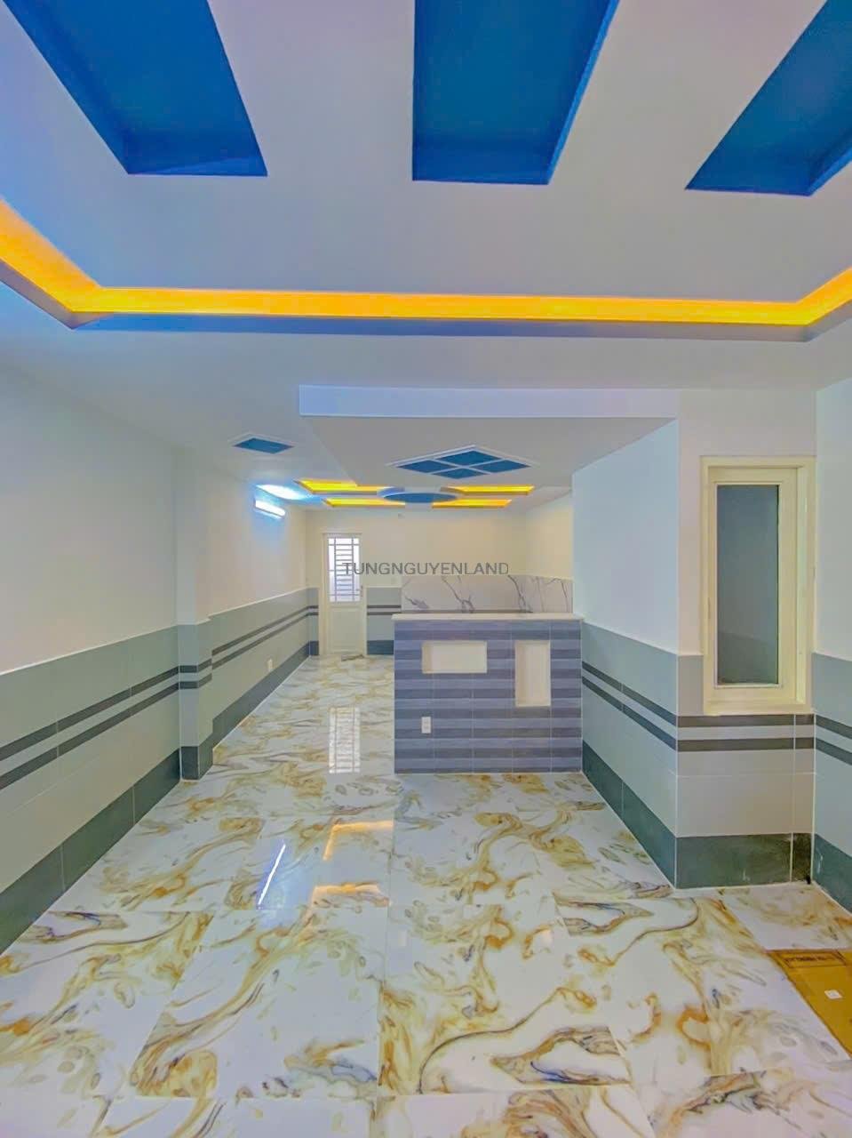 z6138828880840_80c49c3e95817a92cfd477c374f37ec3