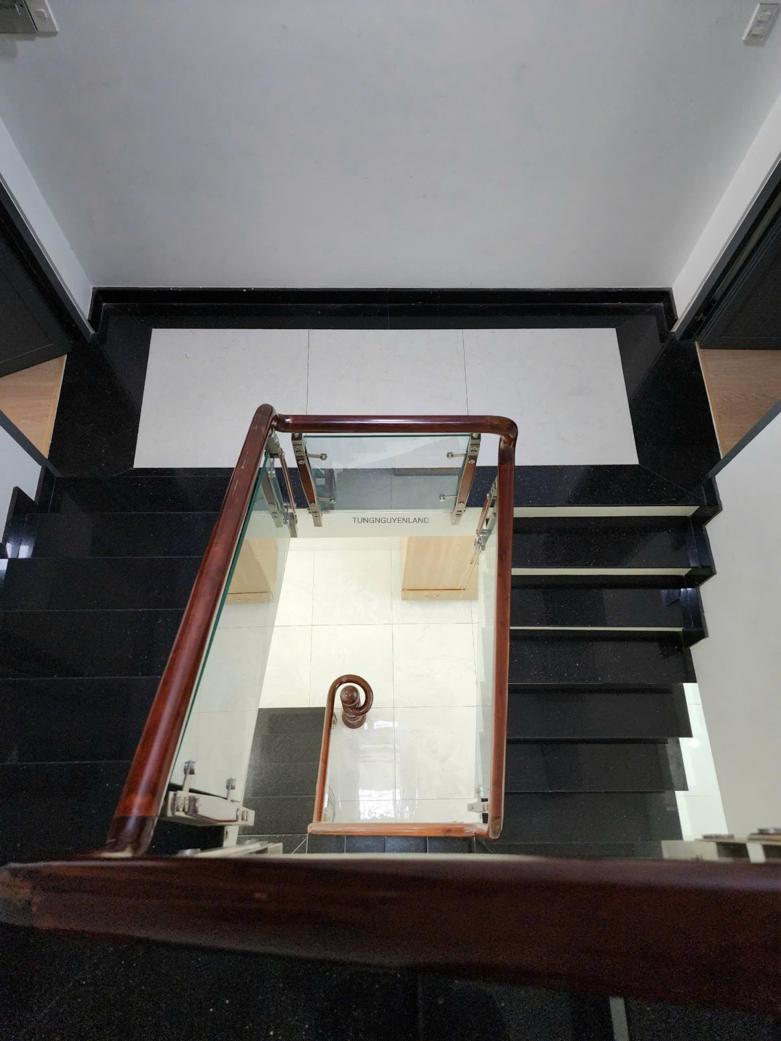 z6295167496895_d9d5903d50f73af67e02cfc4184c8dd7