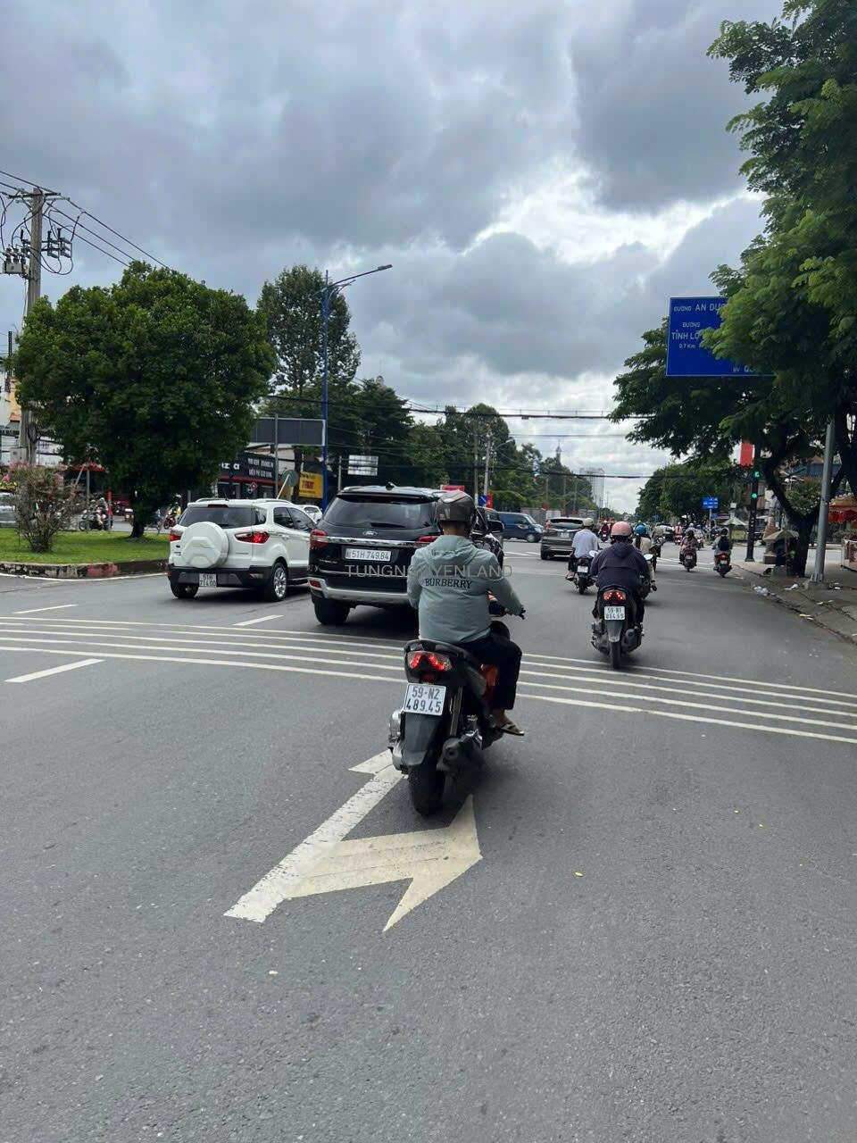 z6354746864146_2635bae1632ec8ca0ddfeeb94f6f6b9d