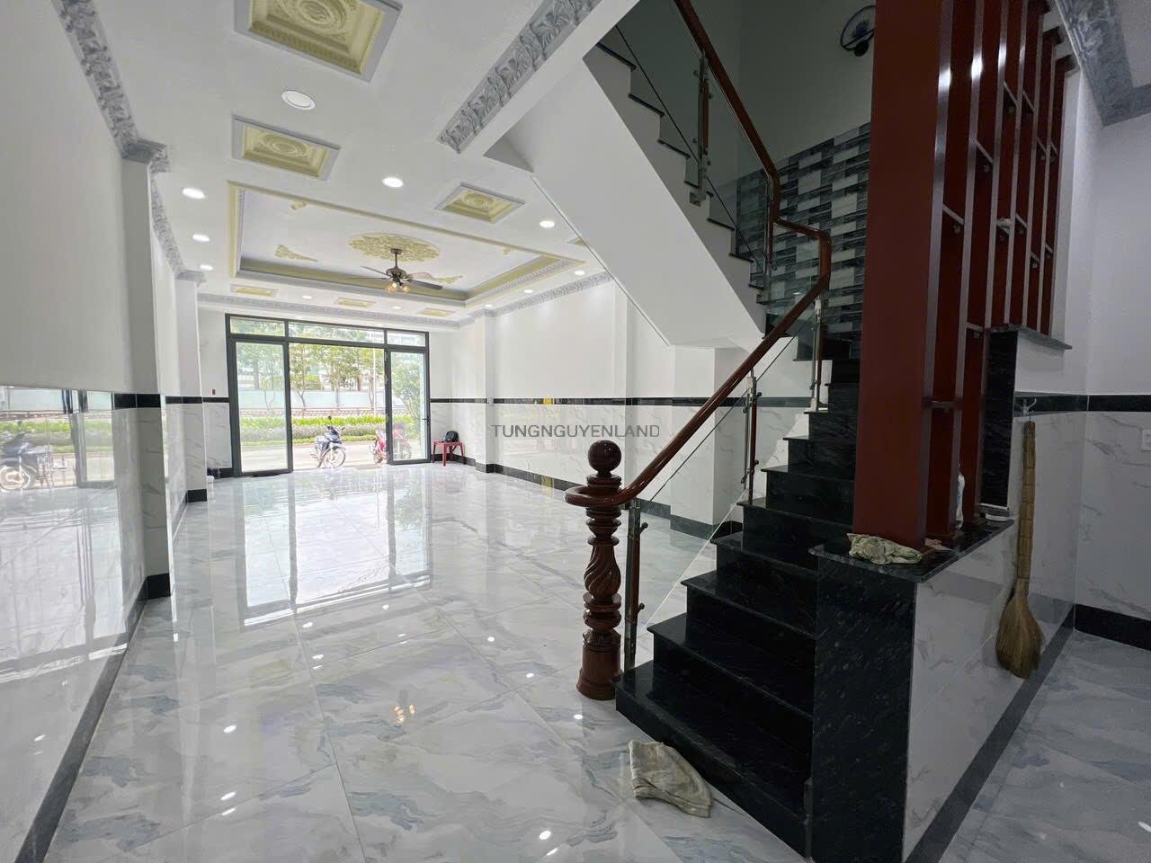 z6354746873542_febae4514bdf987344211830b20d9ef6