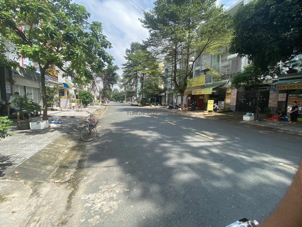 z3956598327863_03155499c8672dde5f04c4281e2b9823