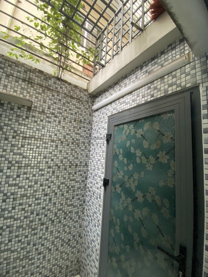 z3956598330305_7f218f6c1fd7e999d6df268d2201d149