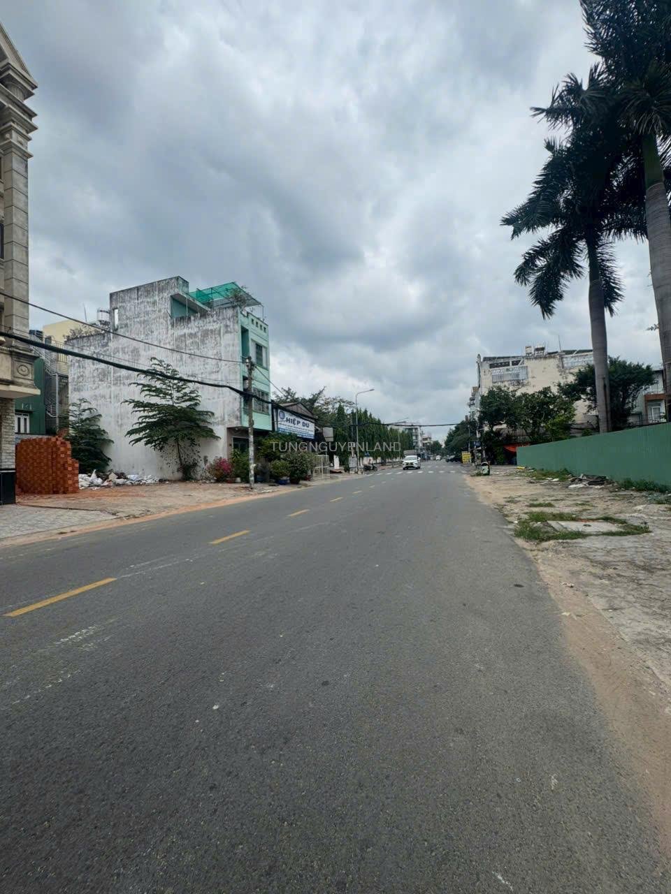 z6956939213303_f805d711b5a495a1f586268c61a12513