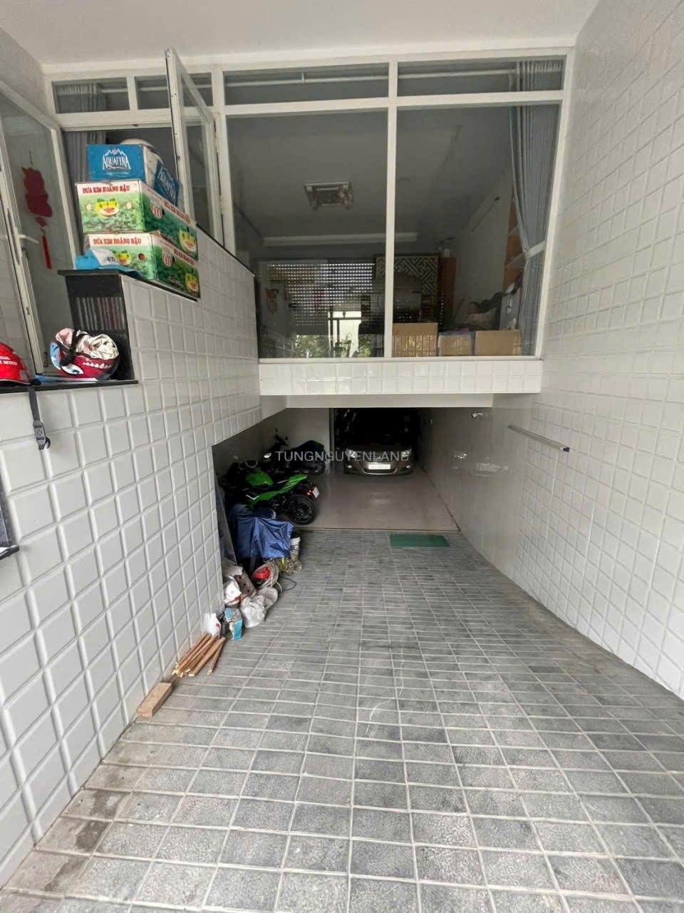 z6976524102936_b6c0bc7281955cefa71999a942bc7294