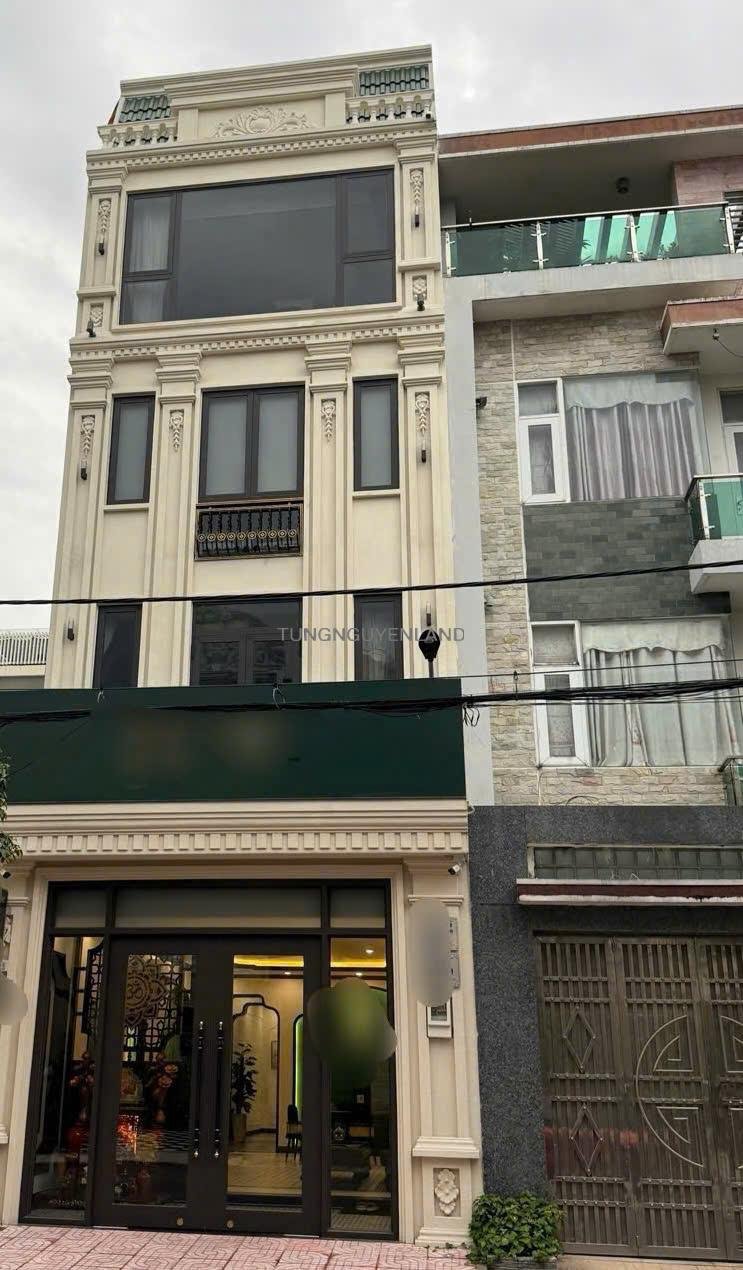 z7013416692314_746df24fadd9b4f37319c3f49482d894