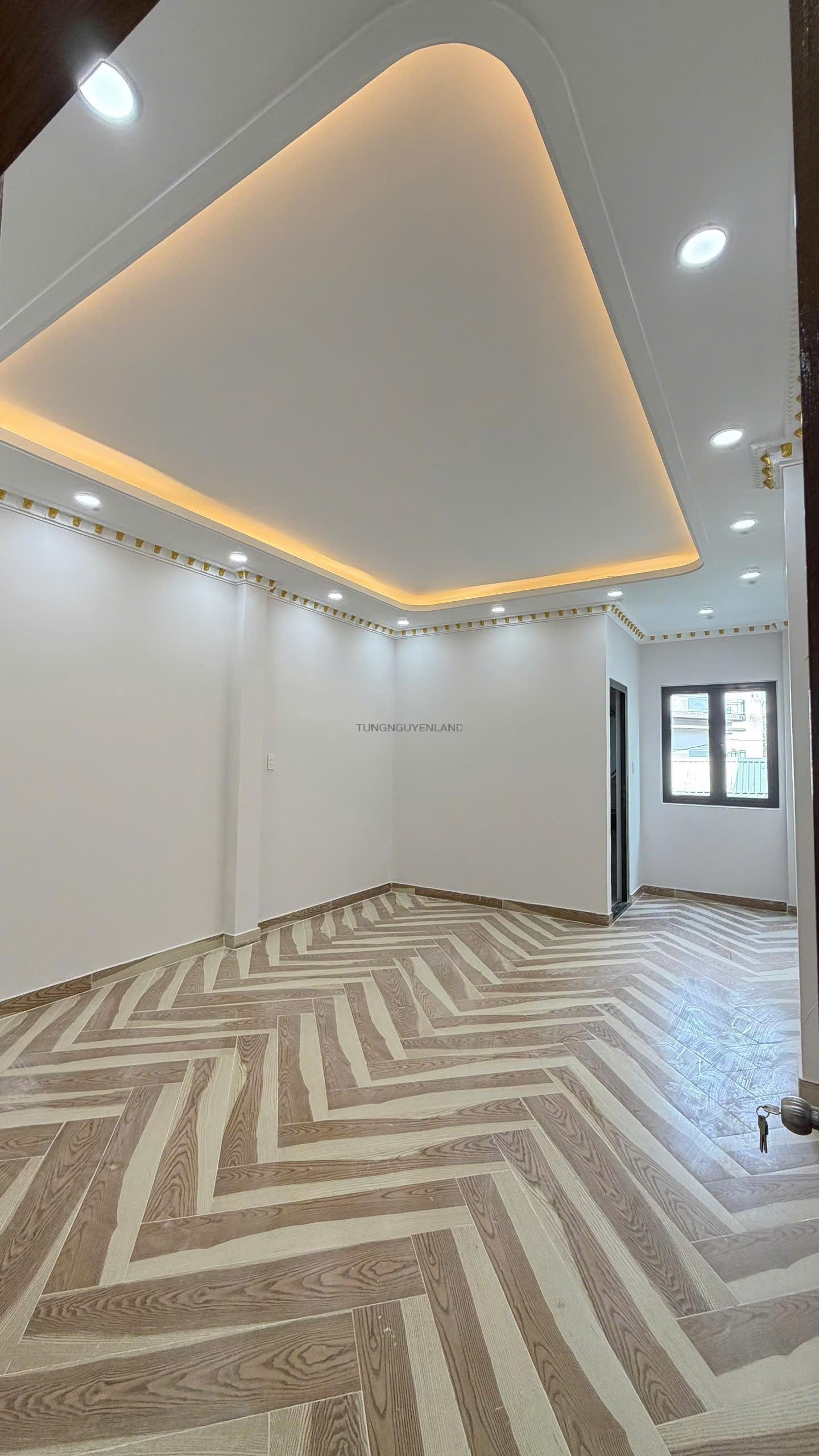 z7298351379445_cf519e3d95af573838d3723907dc10ce