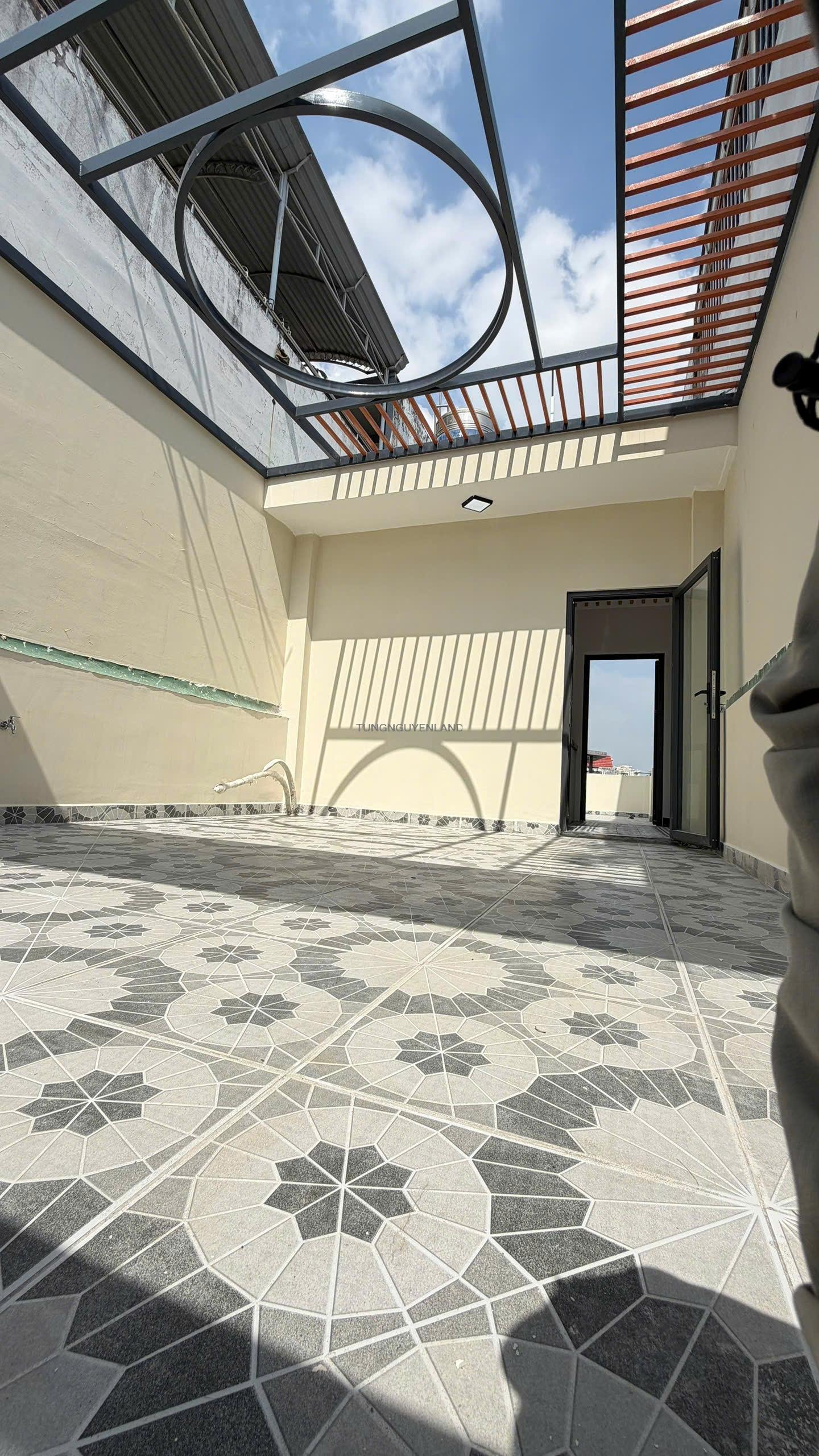 z7298351401482_8d7960f92c8ab45b151963e67357ad66