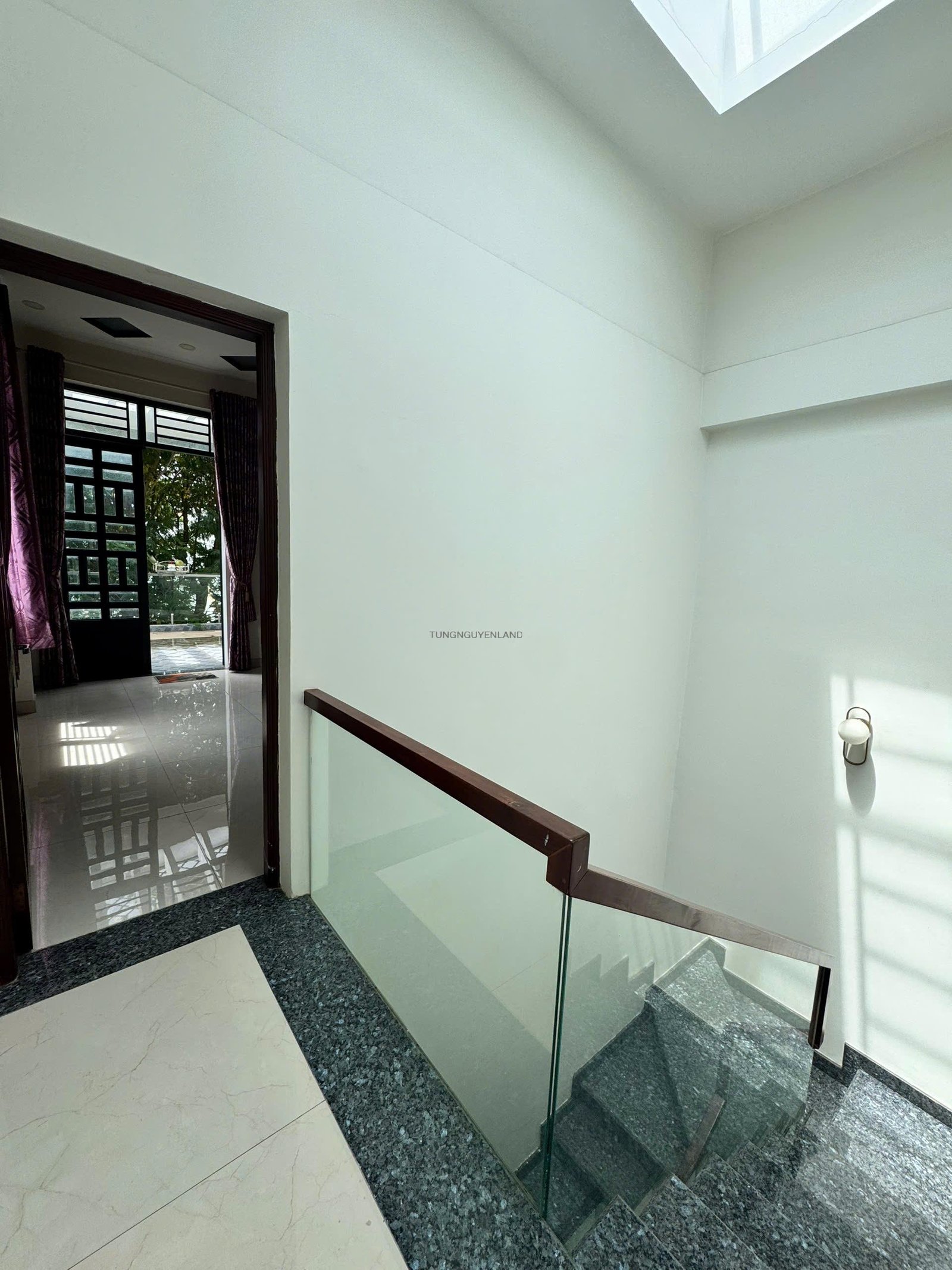 z7425415211099_bc95ae7b07b376c49065f56aa80e2ae3