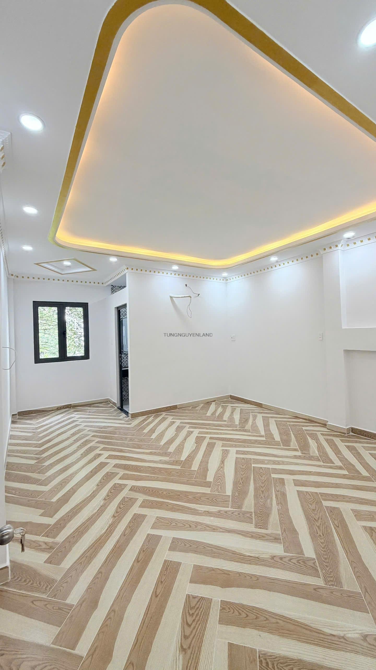 z7433260681947_027280e8654a43c9aeec8e4b9571f835