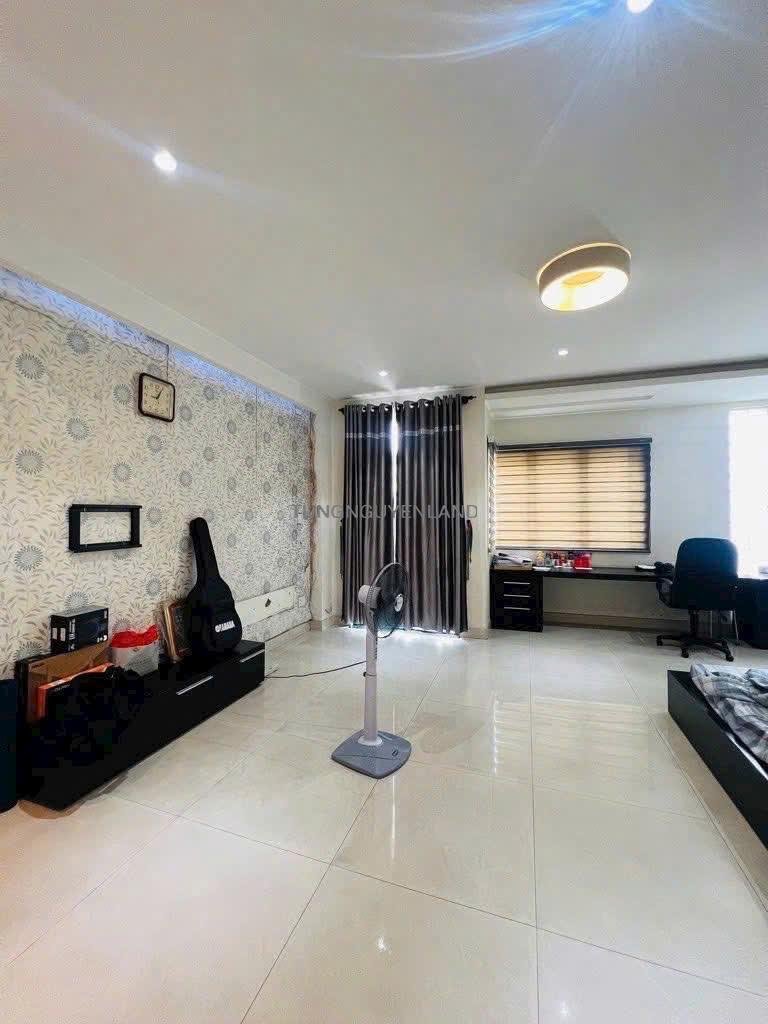 z7465932660740_6af155a2a36763883720b5f1d596c9b3